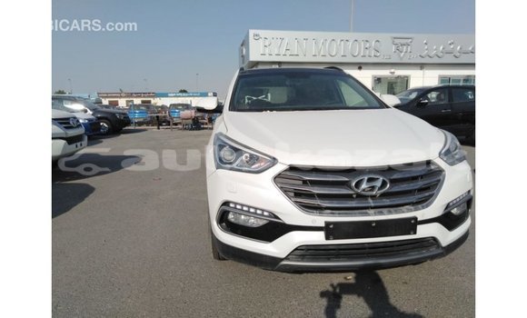 Buy Import Hyundai Santa Fe White Car in Import - Dubai in Akmecet Buy Import Hyundai Santa Fe White Car in Import - Dubai in Akmecet