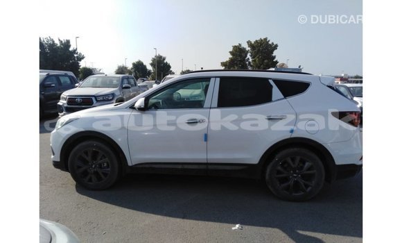 Buy Import Hyundai Santa Fe White Car in Import - Dubai in Akmecet Buy Import Hyundai Santa Fe White Car in Import - Dubai in Akmecet