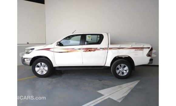 Buy Import Toyota Hilux White Car in Import - Dubai in Akmecet Buy Import Toyota Hilux White Car in Import - Dubai in Akmecet