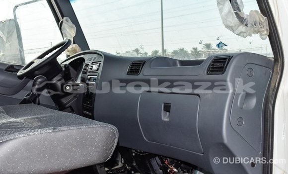 Buy Import Mercedes-Benz 190 White Car in Import - Dubai in Akmecet Buy Import Mercedes-Benz 190 White Car in Import - Dubai in Akmecet