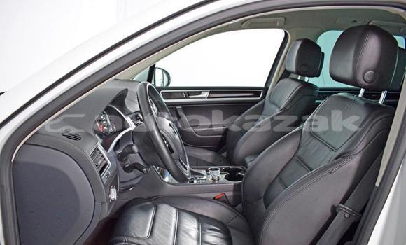 Buy Used Volkswagen Touareg White Car in Almaty in Almati Buy Used Volkswagen Touareg White Car in Almaty in Almati