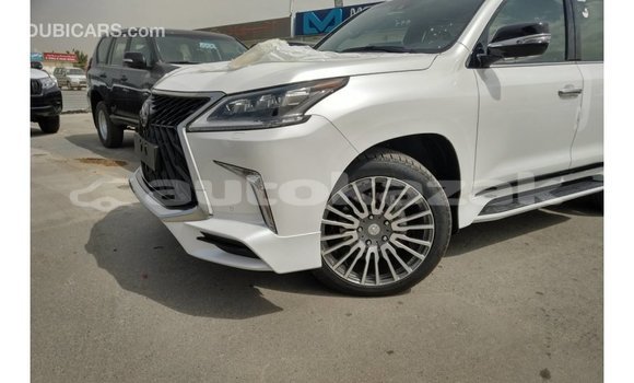 Buy Import Lexus LX White Car in Import - Dubai in Akmecet