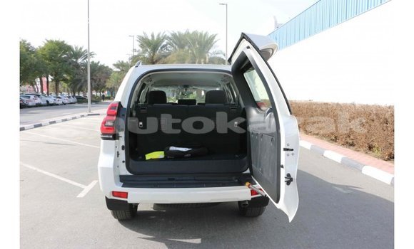 Buy Import Toyota Prado White Car in Import - Dubai in Akmecet Buy Import Toyota Prado White Car in Import - Dubai in Akmecet
