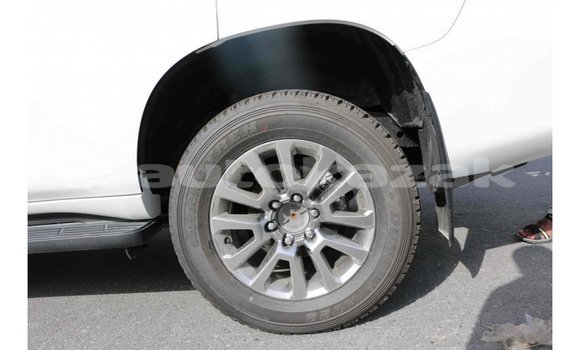 Buy Import Toyota Prado White Car in Import - Dubai in Akmecet Buy Import Toyota Prado White Car in Import - Dubai in Akmecet