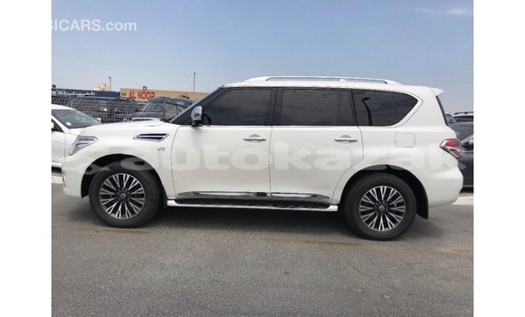 Buy Import Nissan Patrol White Car in Import - Dubai in Akmecet Buy Import Nissan Patrol White Car in Import - Dubai in Akmecet